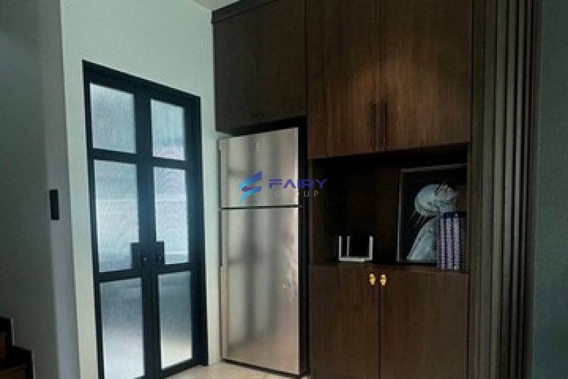 530656547_2530110_NEW