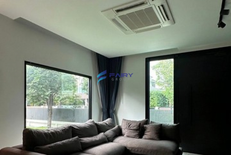 532527133_2530110_NEW