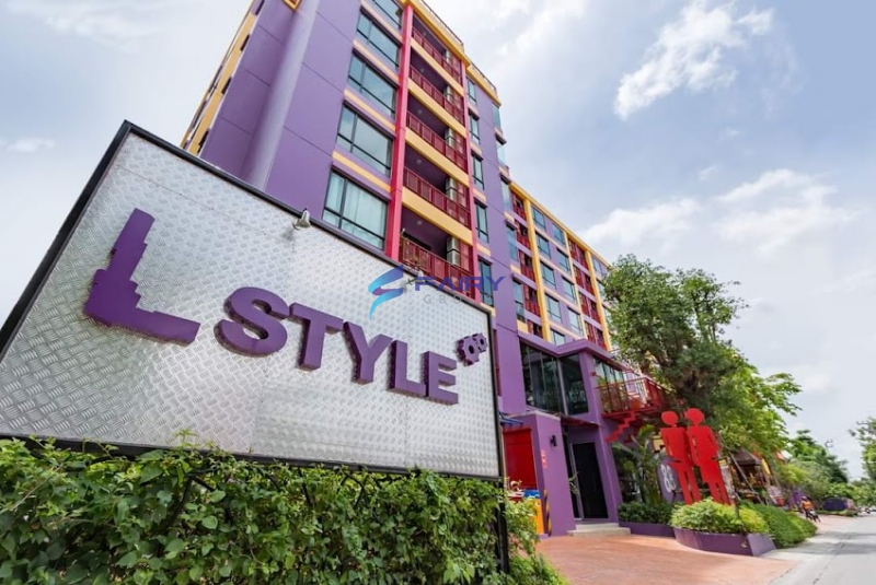 ขาย Lstyle​ Condo 60.​57 ตรม ชั้น6 ห้องมุม 2นอน 2น้ำ ใกล้รถไฟฟ้า​ MRT ห้วยขวาง​