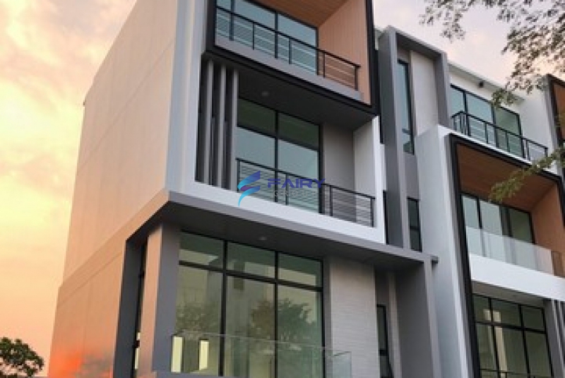 ให้เช่า Townhome 3ชั้นครึ่ง หลังมุม โครงการ Nirvana Define พระราม 9 Renovate ใหม่ Style Modern Luxury ตกแต่งพร้อมเข้าอยู่